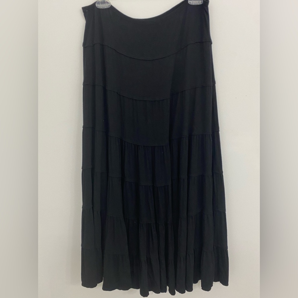 Sophie Max black midi skirt